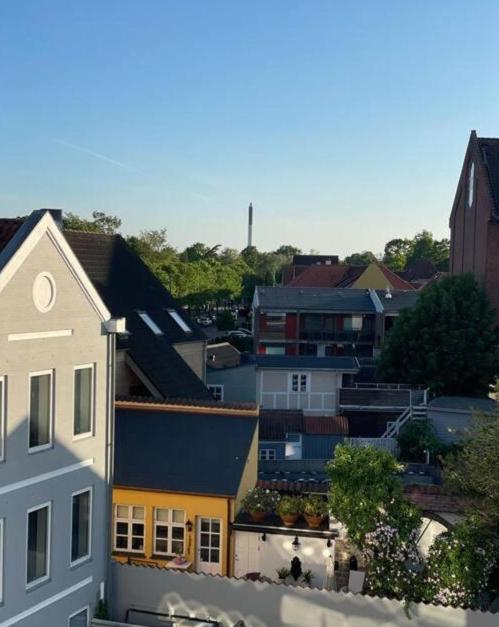 Moderne Lejlighed I Hjertet Af Odense C Apartment ภายนอก รูปภาพ